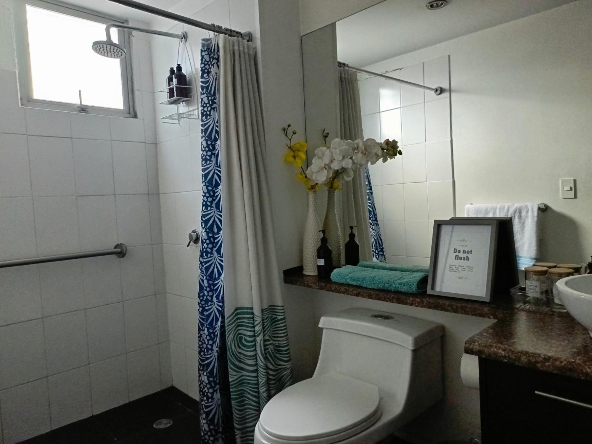 Downtown Quito - Balcony - Gym - Parking - 7Thfloor Apartment Luaran gambar